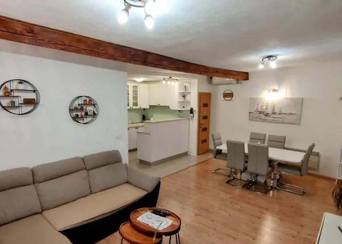 Old Town Διαμέρισμα Τρογκίρ